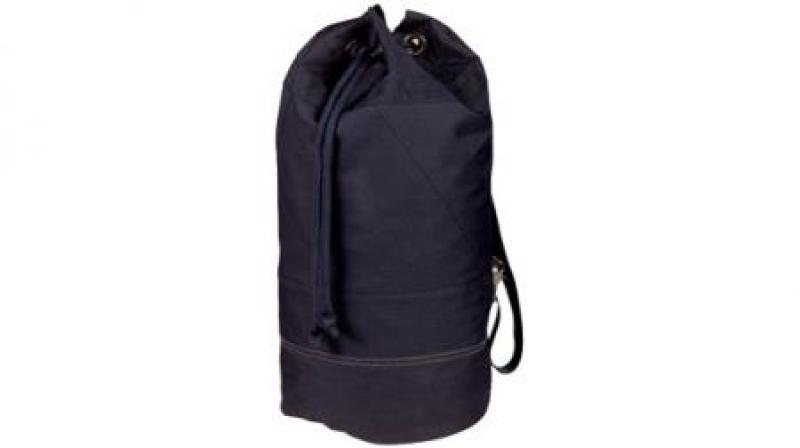 CALGARY DUFFLE BAG â€“ 600d polyester